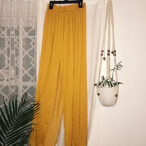 Yellow skirt